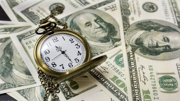 牛宝宝 争议不断！又有美企直诉至美国最高法院，特朗普关税政策会否被叫停？