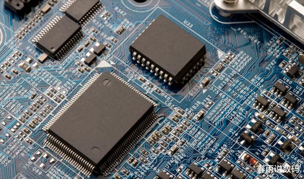 通配资 我国进口芯片均价4.9元, 出口芯片均价3.9元, 国内厂商该加油了