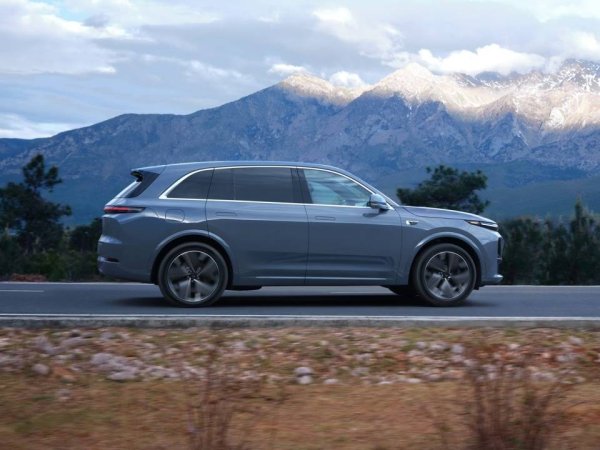 永华配资 比亚迪插混技术再突破：明年或实现亏电油耗更低，与纯电使用成本趋同